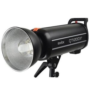 Godox QT1200II Bowens mount